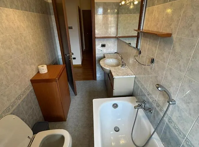 Casa Isa E Rita-con Parcheggio Privato Apartamento